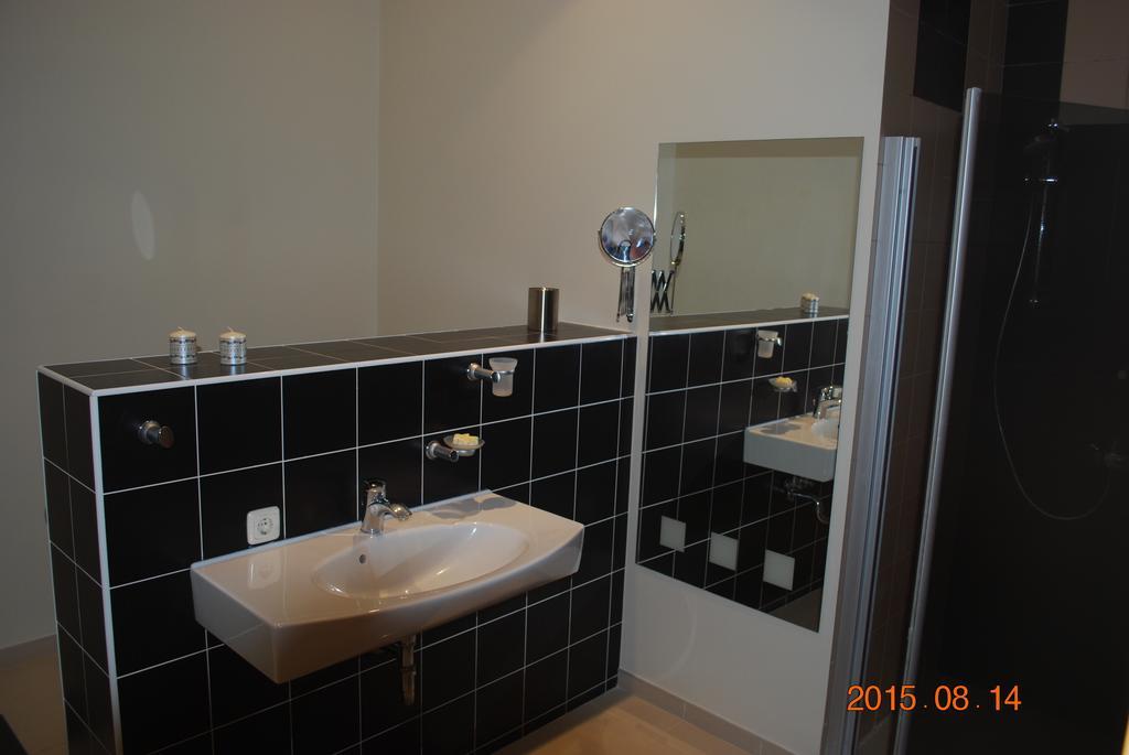 Ramuma Apartman VNO Szoba fotó